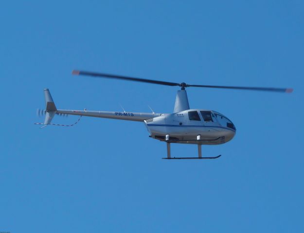 Robinson R-44 (PR-MTS)