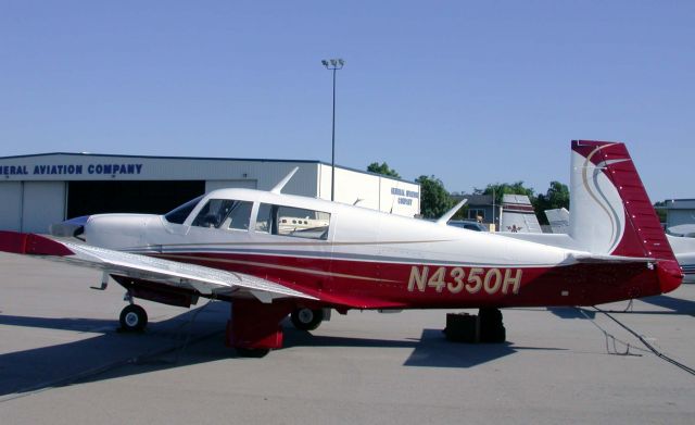 Mooney M-20 (N4350H)