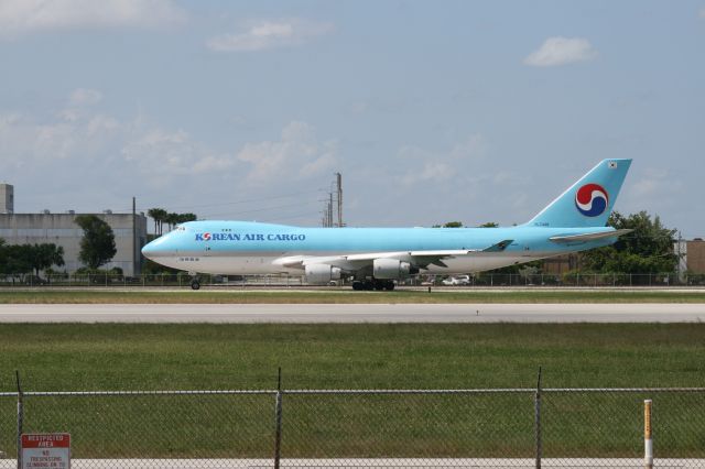 Boeing 747-400 (HL7448)