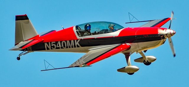 EXTRA EA-300 (N540MK) - N540MK Extra EA-300/L s/n 1253 - North Las Vegas Airport  KVGTbr /Photo: TDelCorobr /August 28, 2024