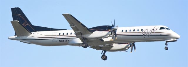 Saab 2000 (N687PA)