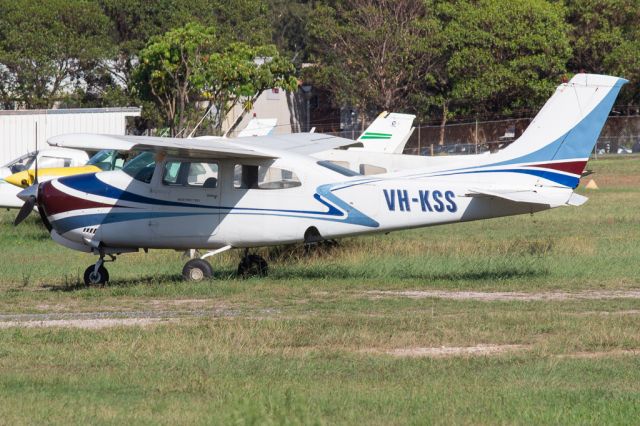 Cessna Centurion (VH-KSS)