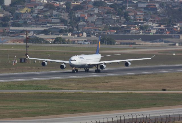 Airbus A340-300 (D-AIFD)