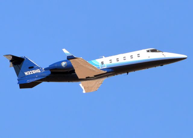 Learjet 45 (N326HG)