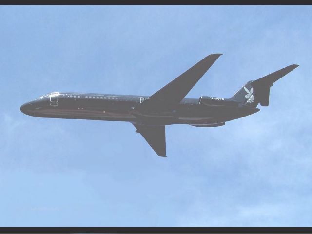 McDonnell Douglas DC-9-30 (N950PB) - Air to air in-flight of the "Black Bunny" over San Diego