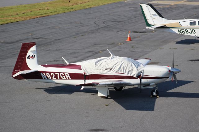 Mooney M-20 (N927GR)