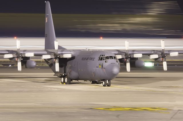 Lockheed C-130 Hercules (N1503) - C130E - Herculesbr /TENERIFE SURbr /02-03-2016br /POLISH AIR FORCE