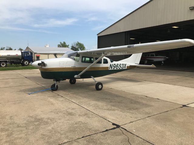 Cessna Centurion (N9653X)