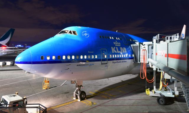 Boeing 747-400 (PH-BFS) - KLM Boeing 747-406(M) PH-BFS in Toronto 