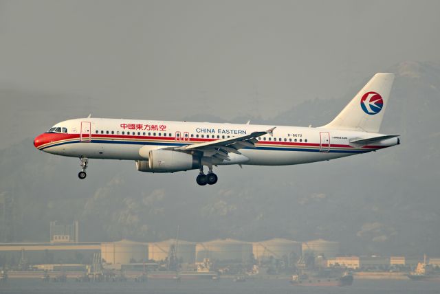 Airbus A320 (B-6672)