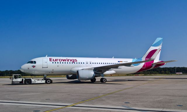 Airbus A320 (D-AIZT)