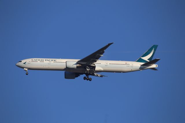 BOEING 777-300ER (B-KPE)