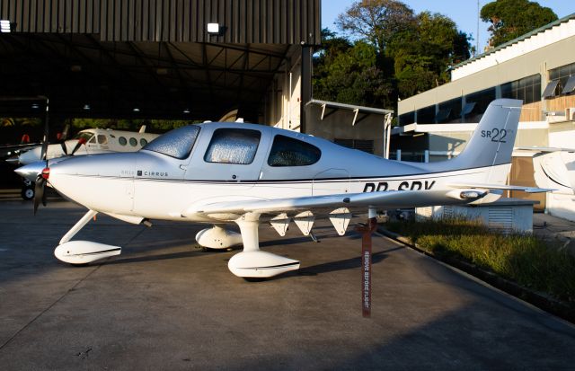 Cirrus SR-22 (PR-SPY)