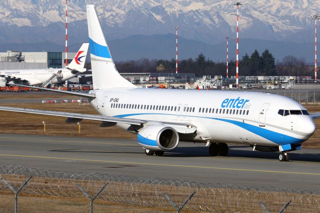 Boeing 737-700 (SP-ENQ)