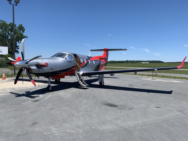 Pilatus PC-12 (N353PT)