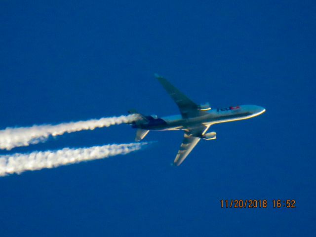 Boeing MD-11 (N619FE)