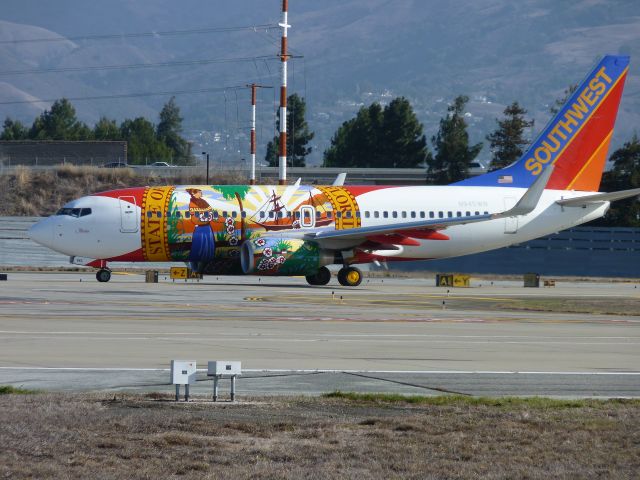 Boeing 737-700 (N945WN) - Florida One