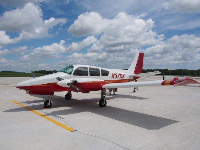 Grumman GA-7 Cougar (N37DK)