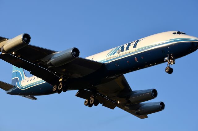 McDonnell Douglas DC-8-60 (N799AL)