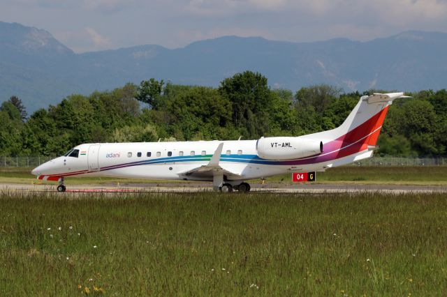 Embraer Legacy 600/650 (VT-AML)