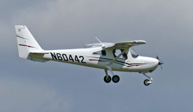 Cessna Skycatcher (N60442)