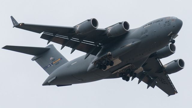 Boeing Globemaster III (04-4131) - JEDI 11 performing a full stop landing after working in VR-725 on 4/11/2021 