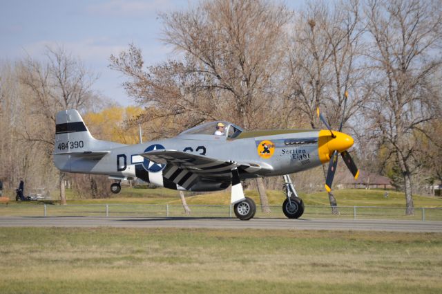 North American P-51 Mustang (N2869D)