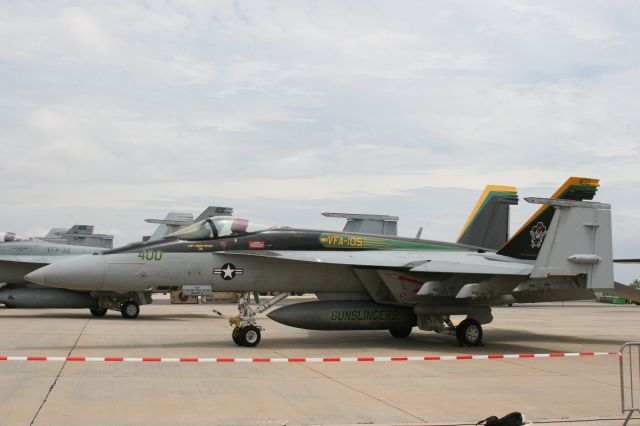 McDonnell Douglas F-15 Eagle — - 13 juin 2010 - centenaire de laéronautique navale française