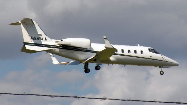 Learjet 60 (N248LA)