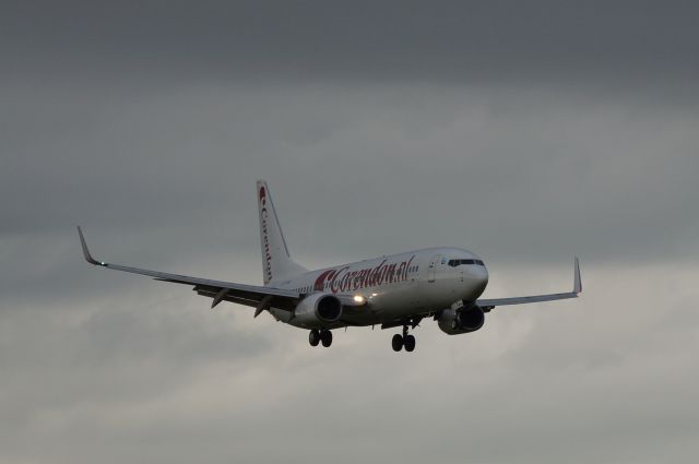 Boeing 737-800 (CS-TQU)