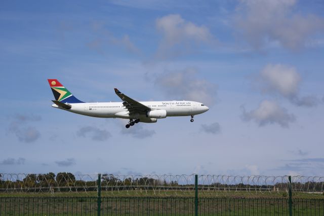 Airbus A330-200 (ZS-SXX) - The second day of flight SA405 / SA410 being operated by the A330-200. The previous pics were snapped on Tuesday 4 September of ZS-SXZ. The next day, Wed 5 September, her sister came to visit - ZS-SXX. When she landed the sky was mostly blue, but the westerly had already started bringing in a few clouds. By the time the unusual passenger count and their bicycles had been loaded, the wind had picked up considerably, and the weather had turned. By departure the weather was terrible, the clouds were low-down, and the rain started to pound down. Our notorious wind sure helps when the runway is short of 6,700 foot! Just to re-cap, our city had an influx of over 6000 athletes from around the world for the Iron Man Competition (tri-athlon). The usual single-isle aircraft (A319/A320) could not cope with the extra passengers and hundreds of bicycles to ferry the athletes back to Johannesburg for their onward journeys. The last time a aircraft of comparable size visited our airport was in 2010 for the Soccer World Cup.