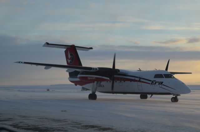 de Havilland Dash 8-100 (N886EA) - N886EA at PABA!