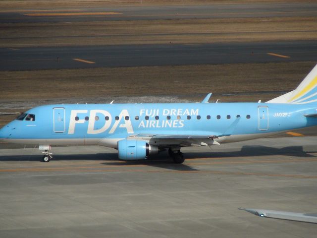 Embraer 170/175 (JA02FJ)