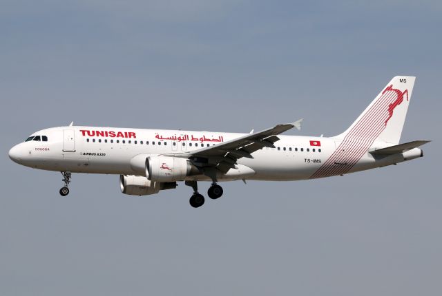 Airbus A320 (TS-IMS)