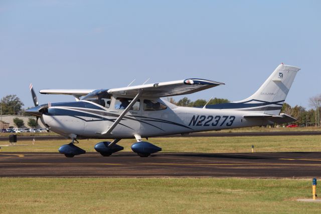 Cessna Skylane (N22373)