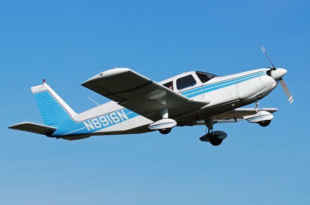 Piper Saratoga (N8916N)