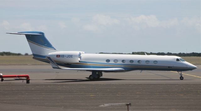 Gulfstream Aerospace Gulfstream V (HB-JOE) - 06/06/2020 Aeroporto de Santa Maria - Açores