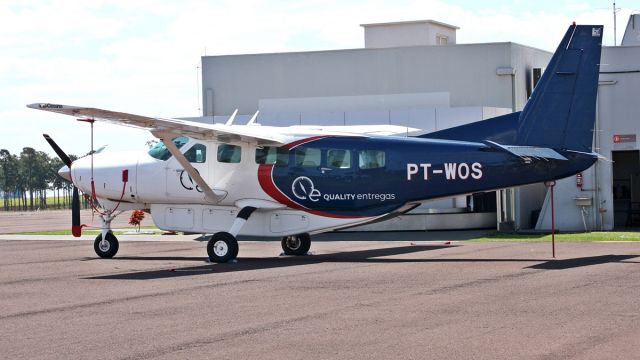 Cessna Caravan (PT-WOS)