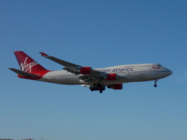 Boeing 747-200 (G-VHOT) - more Pics look at a rel=nofollow href=http://www.flickr.com/photos/asw/https://www.flickr.com/photos/asw//a