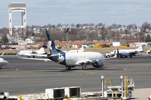 Boeing 737-700 (N737ER)