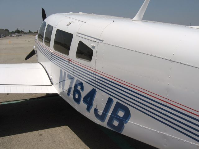 Piper Cherokee (N764JB) - PARKED AT FULLERTON