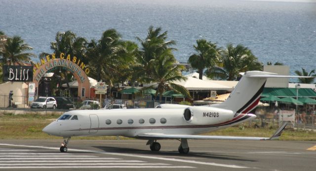 Gulfstream Aerospace Gulfstream IV (N421QS)