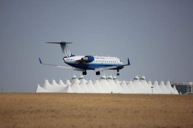 Canadair Regional Jet CRJ-200 (N925SW)