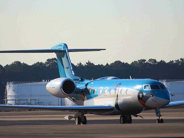 Gulfstream Aerospace Gulfstream G650 (VP-CJJ) - I took this picture on Dec 13, 2019.