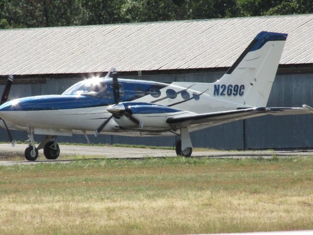 Cessna 421 (N269C)