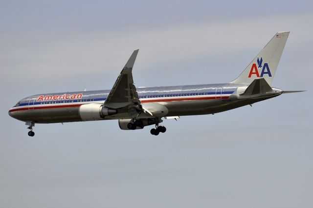 N373AA —