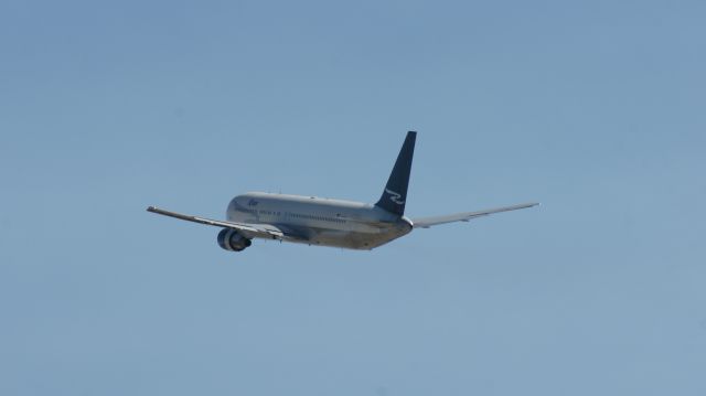 BOEING 767-300 (N120DL)