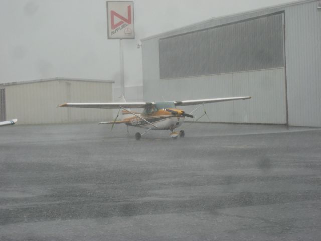 Cessna Skyhawk (N3923Q)