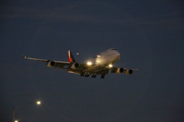 Boeing 747-400 (RP-C7473)