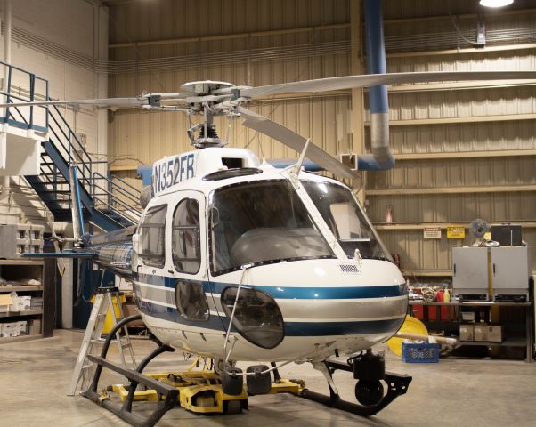 Eurocopter AS-350 AStar (N352FB)